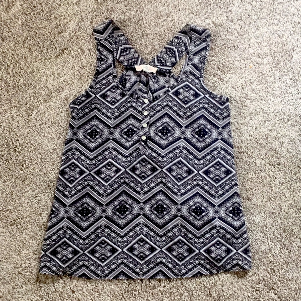 Black and white tank top